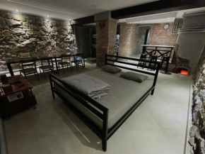 46 Loft apartment with king-size bed